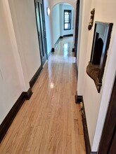 704 S Maple Ave, Unit 3N in Oak Park, IL - Building Photo - Building Photo