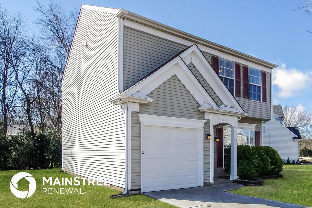 14018 Dingess Rd in Charlotte, NC - Building Photo