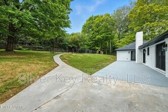 1113 Springfield Dr in Athens, TN - Building Photo - Building Photo