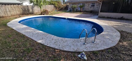 2314 Oakdale Dr E in Orange Park, FL - Building Photo - Building Photo