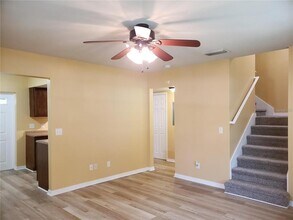 1364 Fairway Dr in Lakeland, FL - Building Photo - Building Photo