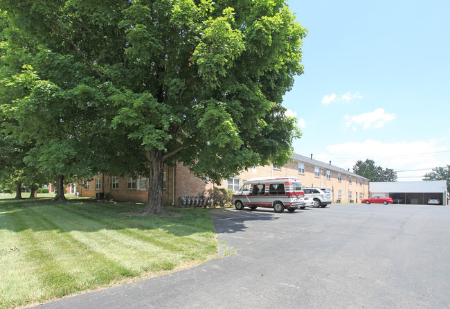 Fairfield Property in Fairfield, OH - Foto de edificio - Building Photo