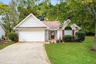 819 Sweetwater Way in Mcdonough, GA - Building Photo