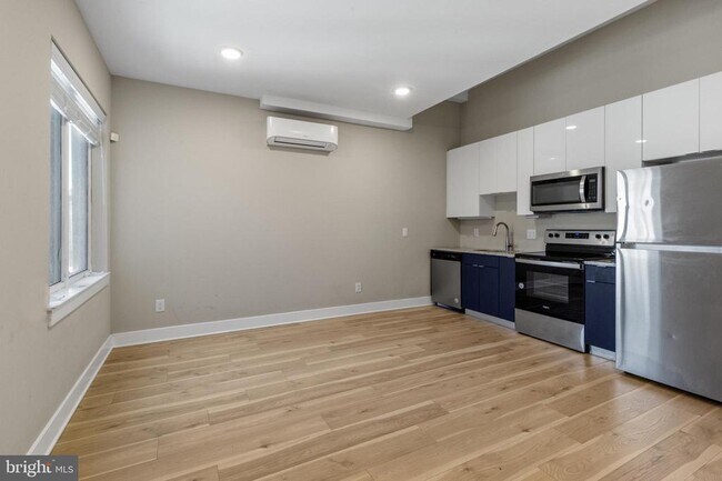 2150 N Front St-Unit -5 in Philadelphia, PA - Foto de edificio - Building Photo