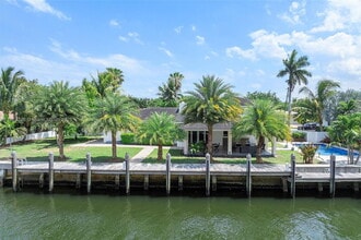 1481 NE 104th St in Miami Shores, FL - Building Photo - Building Photo