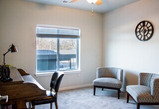Monarch in Springfield, MO - Building Photo - Building Photo