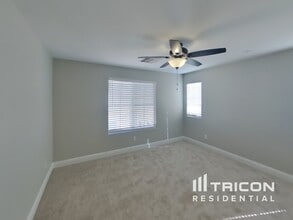 8940 Annabeth Ct in Las Vegas, NV - Building Photo - Building Photo