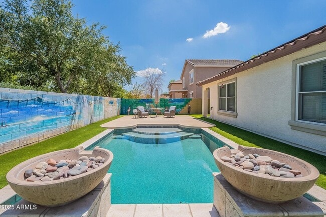 property at 15927 N 171st Dr