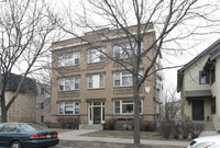 2530 Dupont Ave S in Minneapolis, MN - Foto de edificio - Building Photo