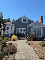 920 Gravenstein Ave, Unit ApartmentB in Sebastopol, CA - Building Photo