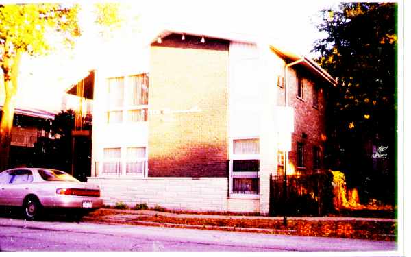 Bonneville East in Oak Park, IL - Foto de edificio