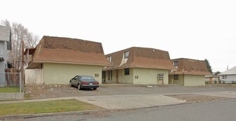 1401-1405 Roosevelt Ave in Yakima, WA - Building Photo