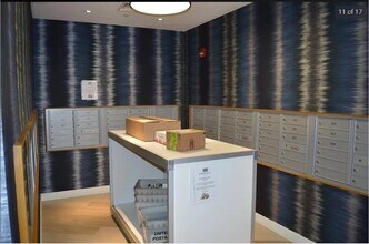 74 Fenwood Rd in Boston, MA - Foto de edificio - Building Photo