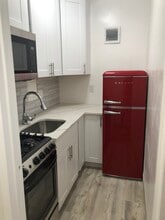 1 Scott Cir NW, Unit 203 in Washington, DC - Building Photo - Building Photo