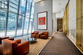50-650 Charles St E in Toronto, ON - Building Photo - Building Photo