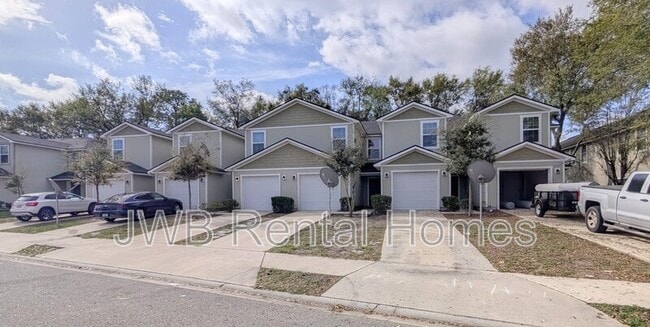 7876 Playschool Ln in Jacksonville, FL - Building Photo - Building Photo