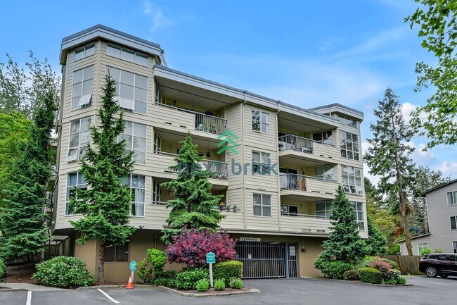 property at 424 102nd Ave SE