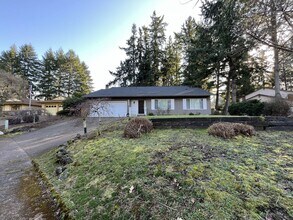 13360 SW Hyland Ter in Beaverton, OR - Building Photo - Building Photo