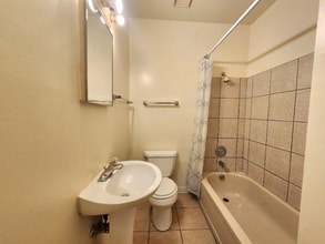 1637 Cedar St in Pueblo, CO - Building Photo - Building Photo