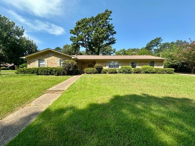 property at 2023 S Tipton Ave