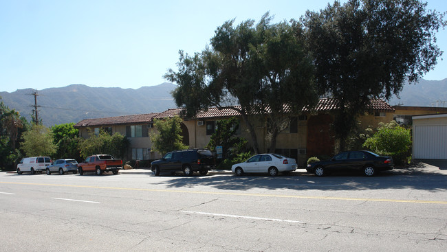 3920 La Crescenta Ave in La Crescenta, CA - Building Photo - Building Photo