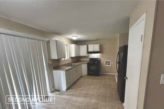 5041 Inverness Dr in Fayetteville, NC - Building Photo - Building Photo