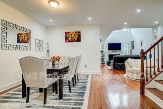 100 Valentino Dr in Old Bridge, NJ - Building Photo - Building Photo