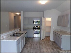 30 Avant Garde Dr in Little Rock, AR - Building Photo - Building Photo