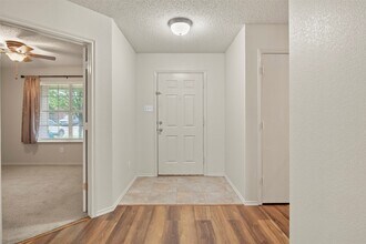 536 Del Mar Dr in Ponder, TX - Building Photo - Building Photo