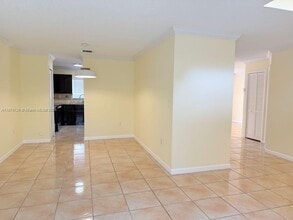 239 Mahogany Terrace in Davie, FL - Building Photo - Building Photo