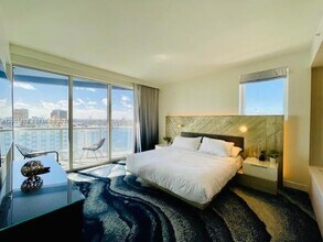 3101 Bayshore Dr, Unit 1701 in Fort Lauderdale, FL - Foto de edificio - Building Photo