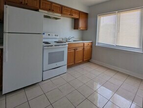 7201 S Western Ave in Chicago, IL - Building Photo - Building Photo