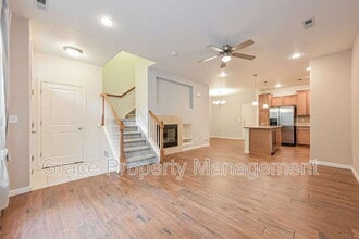 8925 E Nichols Pl in Centennial, CO - Building Photo - Building Photo