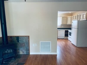 11 Bear Farm Rd in Candler, NC - Building Photo - Building Photo