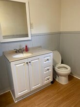 498 N Main St, Unit 2nd Floor Walkup in Archbald, PA - Foto de edificio - Building Photo