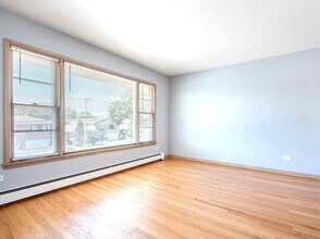 735 N Northwest Hwy in Park Ridge, IL - Building Photo - Building Photo