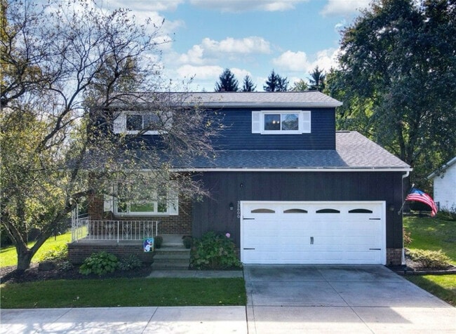 property at 35600 Bainbridge Rd