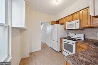 2629 E Madison St photo'