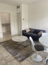 1526 Pennsylvania Ave in Miami Beach, FL - Building Photo - Building Photo