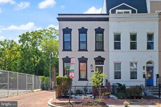 116 Thomas St NW in Washington, DC - Building Photo - Building Photo