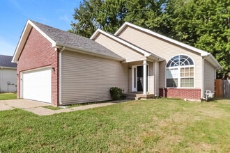 11109 Meadow Chase Ct in Louisville, KY - Building Photo - Building Photo