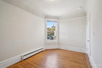 1208 Cole St in San Francisco, CA - Building Photo - Building Photo