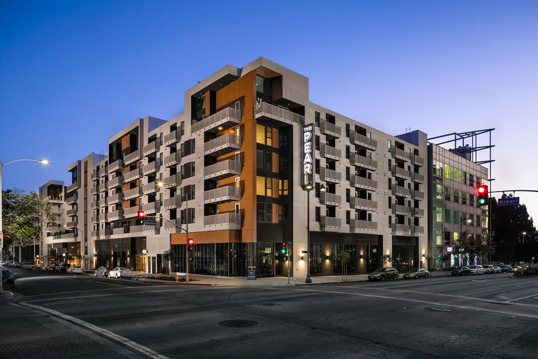 The Pearl in Los Angeles, CA - Foto de edificio