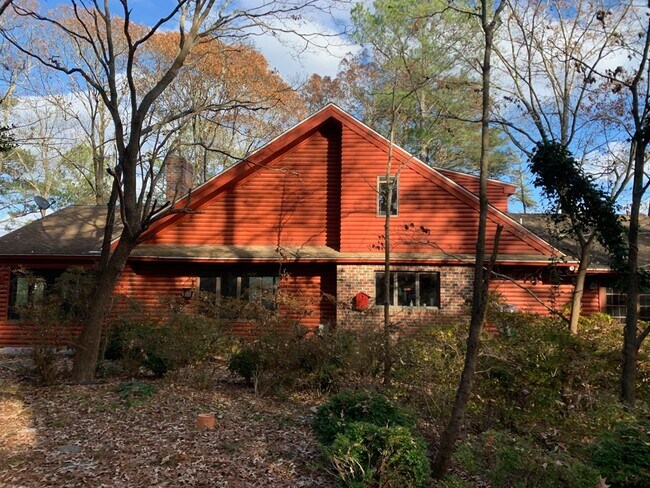 9077 Henderson Ln in Machipongo, VA - Building Photo - Building Photo