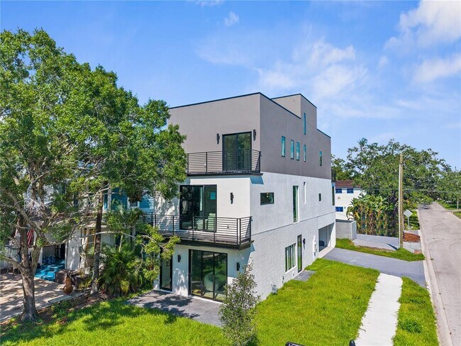 426 S Oregon Ave in Tampa, FL - Building Photo - Building Photo