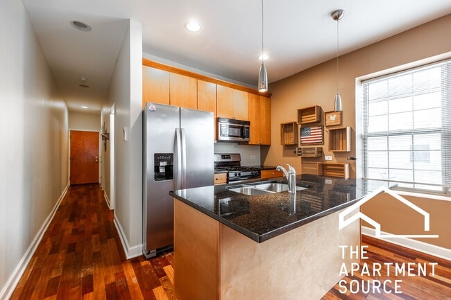 property at 2852 N Kedzie Ave