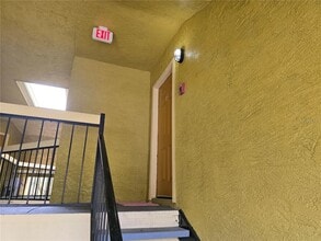 5267 Images Cir in Kissimmee, FL - Building Photo - Building Photo