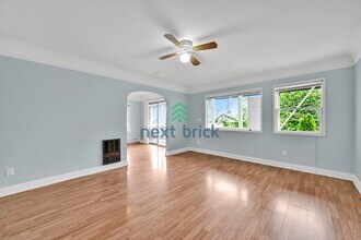 9257 51st Ave S in Seattle, WA - Building Photo - Building Photo