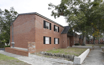 Avner Holdings in Jacksonville, FL - Building Photo - Building Photo