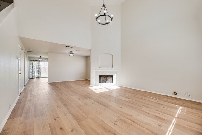 4313 Hawk Ln in Sherman, TX - Building Photo - Building Photo